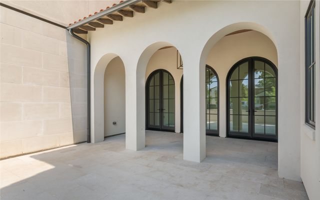 5807 Glen Falls Lane, Dallas, TX 75209
