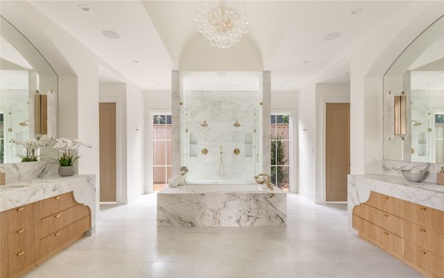 5807 Glen Falls Lane, Dallas, TX 75209