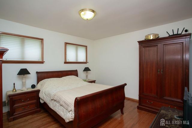 58 Schuyler Drive, Edison, NJ 08817