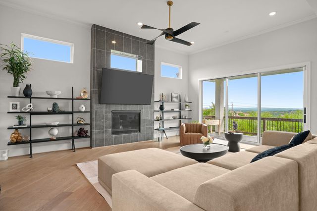 104 Lodestone CV, Austin, TX 78738