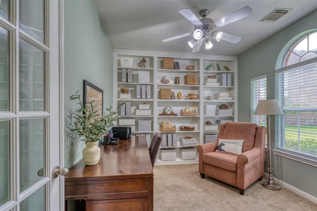 6 Red Adler Place, The Woodlands, TX 77382