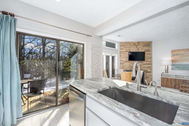 470 THREE RIDGES CONDOS, Wintergreen Resort, VA 22967