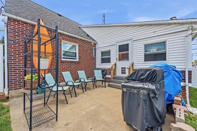 143 Dell Street, Emmaus Boro, PA 18049