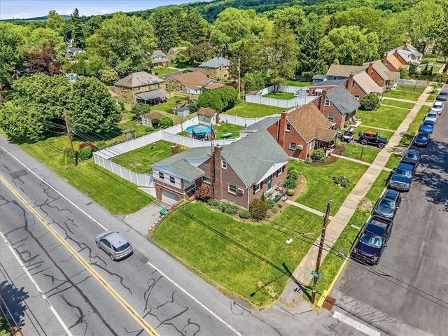 143 Dell Street, Emmaus Boro, PA 18049