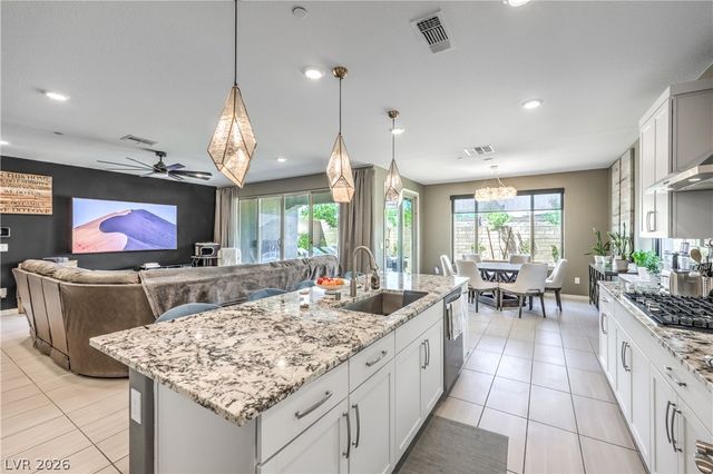 9952 Pine Trail Avenue, Las Vegas, NV 89166