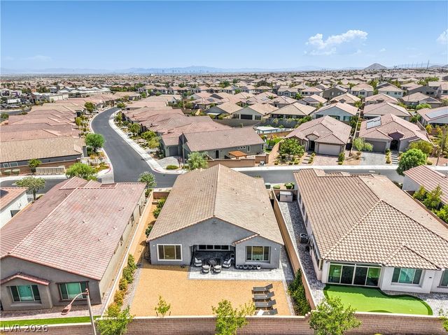 9952 Pine Trail Avenue, Las Vegas, NV 89166