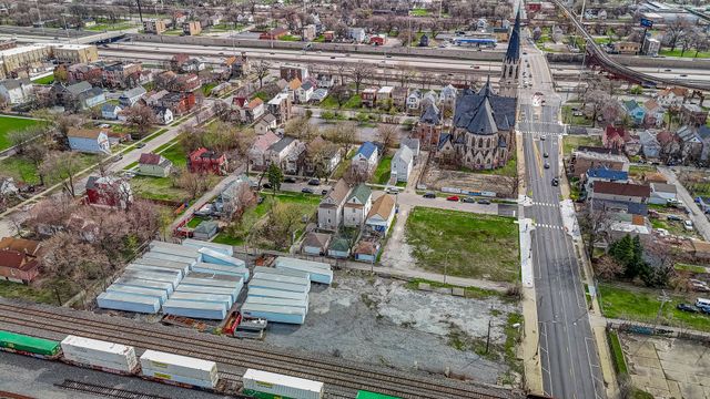 352 W 59th Street, Chicago, IL 60621