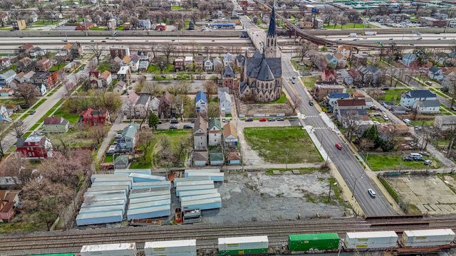 352 W 59th Street, Chicago, IL 60621