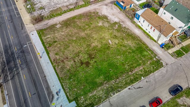 352 W 59th Street, Chicago, IL 60621