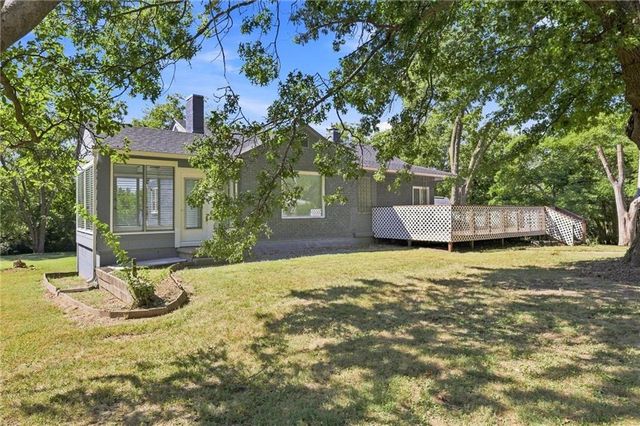 7203 E 102nd Street, Kansas City, MO 64134