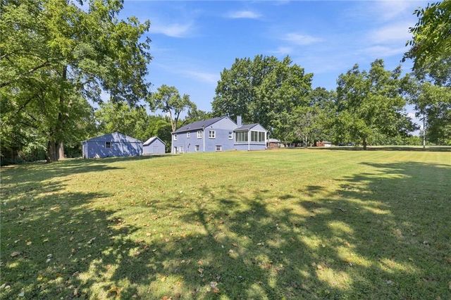 7203 E 102nd Street, Kansas City, MO 64134