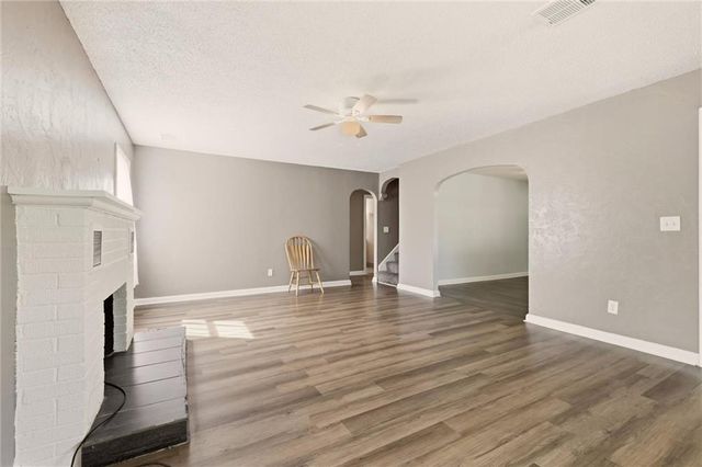 7203 E 102nd Street, Kansas City, MO 64134