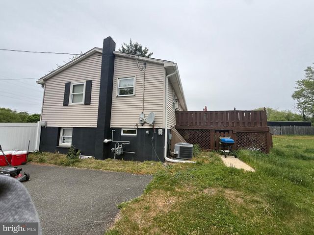 35 LONGVIEW DR, Bridgeton, NJ 08302