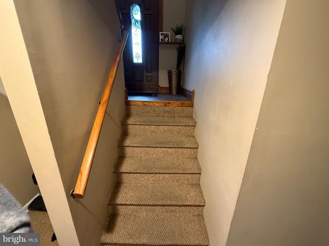 35 LONGVIEW DR, Bridgeton, NJ 08302