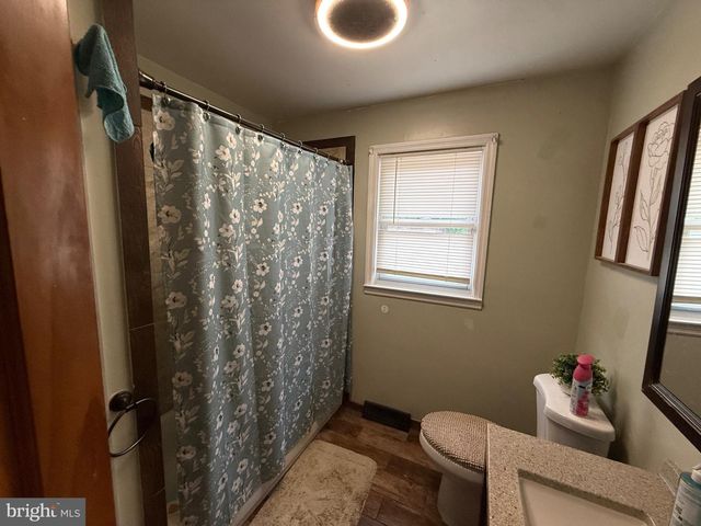35 LONGVIEW DR, Bridgeton, NJ 08302