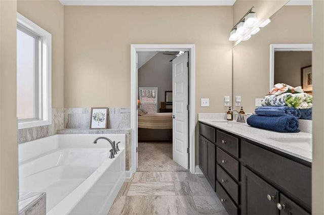 282 White Trillium Drive, Hoschton, GA 30548