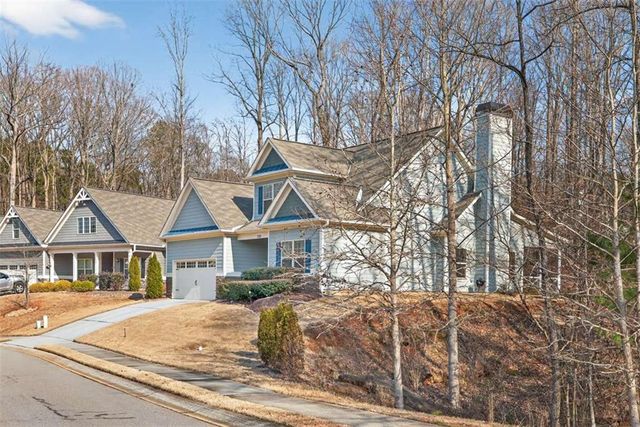 282 White Trillium Drive, Hoschton, GA 30548