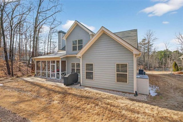 282 White Trillium Drive, Hoschton, GA 30548