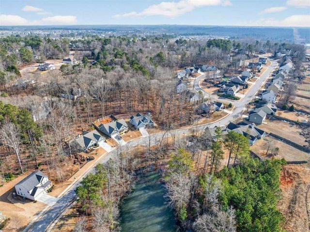 282 White Trillium Drive, Hoschton, GA 30548