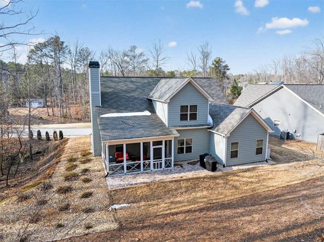282 White Trillium Drive, Hoschton, GA 30548