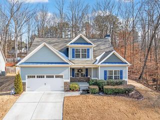 282 White Trillium Drive, Hoschton, GA 30548