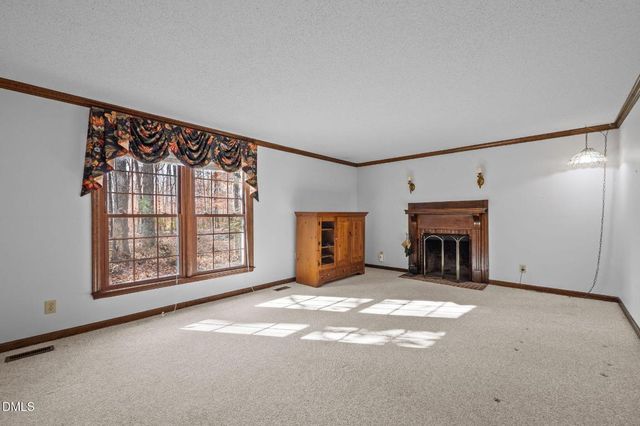 415 Jericho Road, Hillsborough, NC 27278