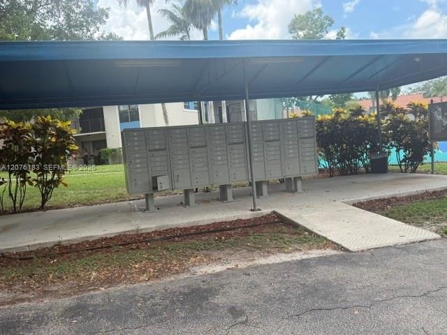 4211 San Marino 106, West Palm Beach, FL 33409