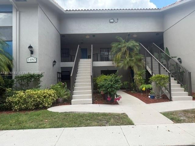 4211 San Marino 106, West Palm Beach, FL 33409