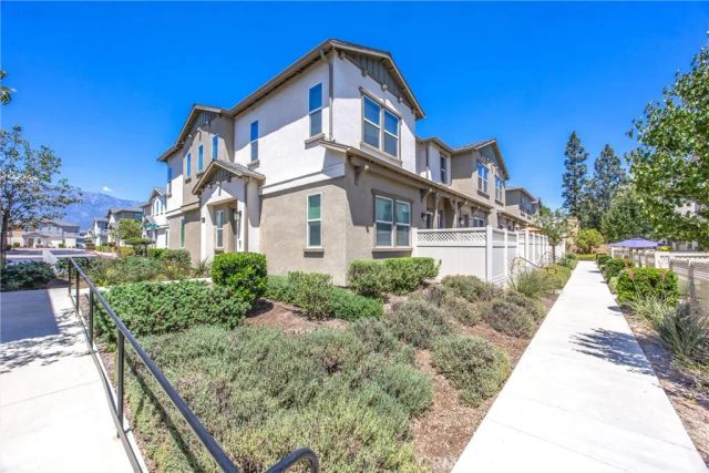 1346 Coriander Court, Upland, CA 91786