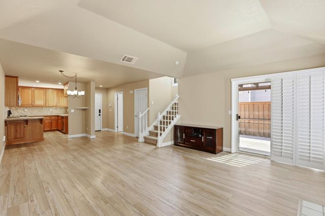 4825 Brittney Lee Ct, Sacramento, CA 95841