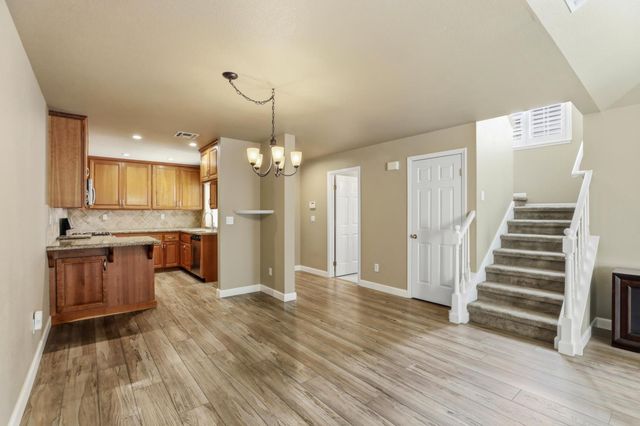 4825 Brittney Lee Ct, Sacramento, CA 95841