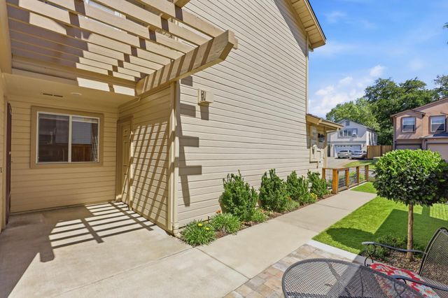 4825 Brittney Lee Ct, Sacramento, CA 95841