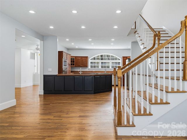 196 Blackbird Lane, Tryon, NC 28782