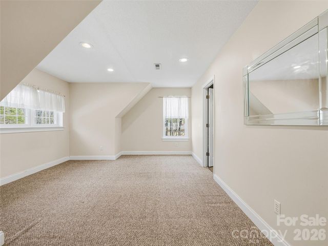 196 Blackbird Lane, Tryon, NC 28782