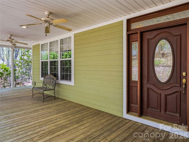 196 Blackbird Lane, Tryon, NC 28782