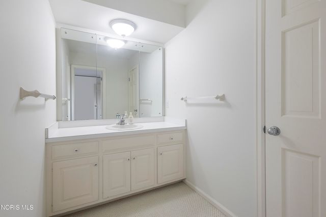 3905 Hillandale Road, Ottawa Hills, OH 43606