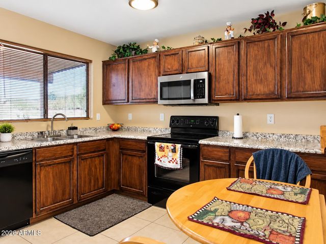4642 N 84TH Lane, Phoenix, AZ 85037