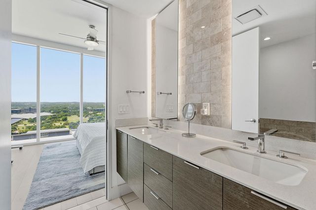 301 West Ave 1907, Austin, TX 78701