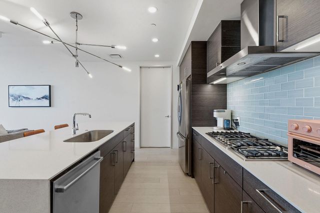 301 West Ave 1907, Austin, TX 78701