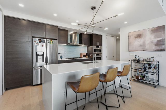 301 West Ave 1907, Austin, TX 78701