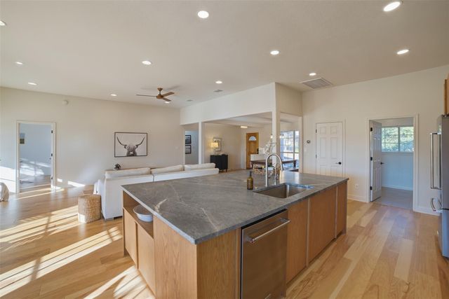 814 Texas TRL, Austin, TX 78737