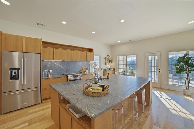 814 Texas TRL, Austin, TX 78737