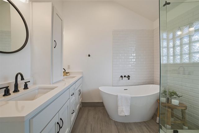 814 Texas TRL, Austin, TX 78737