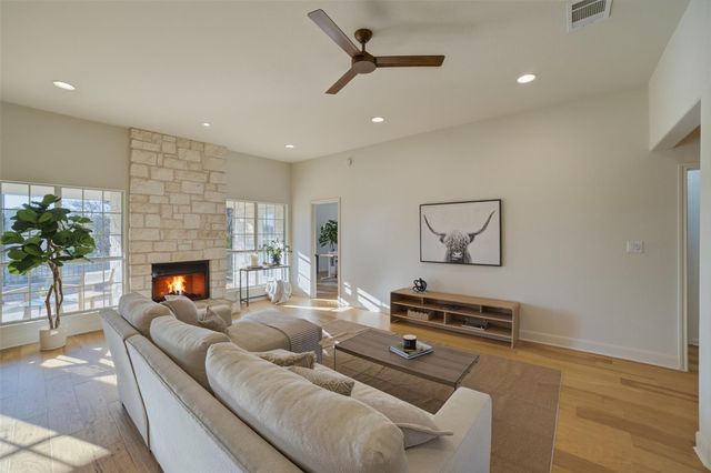 814 Texas TRL, Austin, TX 78737