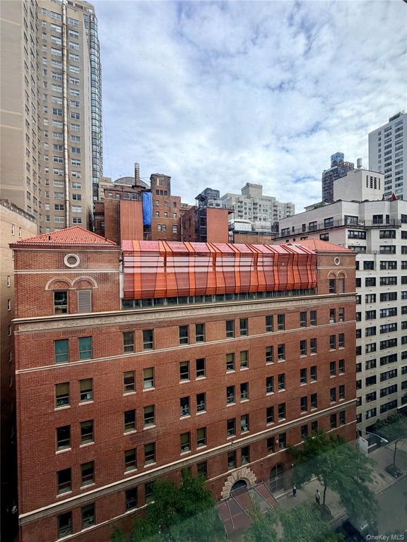 210 E 63rd Street 11B, New York (manhattan), NY 10065 — photo 5