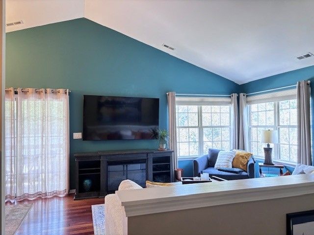 1032 Swift Road 2C, Glen Ellyn, IL 60137
