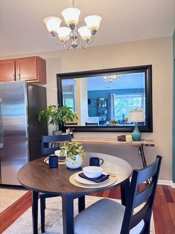 1032 Swift Road 2C, Glen Ellyn, IL 60137
