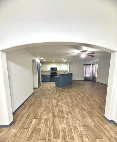 10831 Antler Tool Road SW, Albuquerque, NM 87121