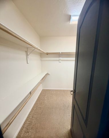 10831 Antler Tool Road SW, Albuquerque, NM 87121