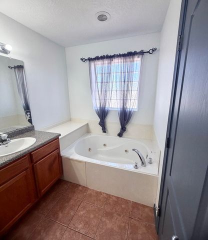 10831 Antler Tool Road SW, Albuquerque, NM 87121